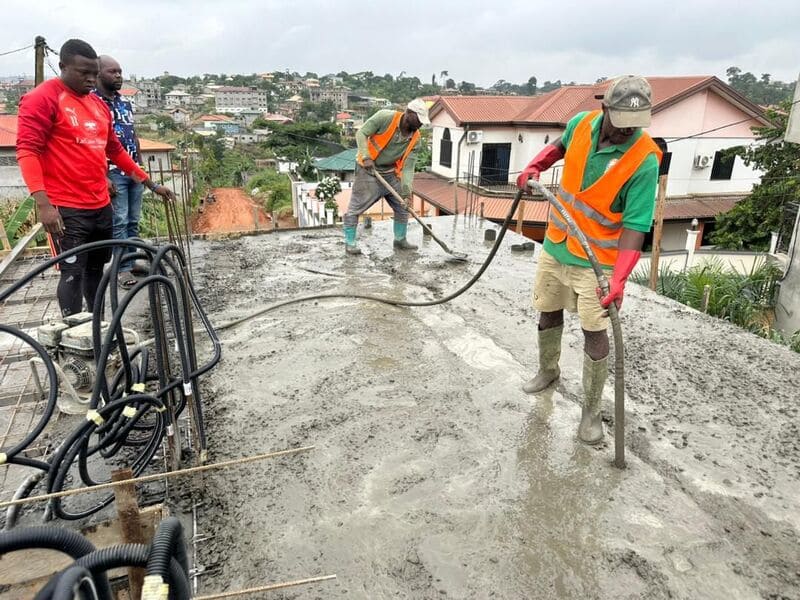 coulage-dune-dalle-a-corps-creux-a-yaounde-odza