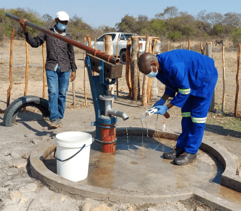 supervised-drilling-water